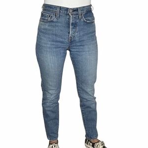 Levi’s Wedgie Jeans